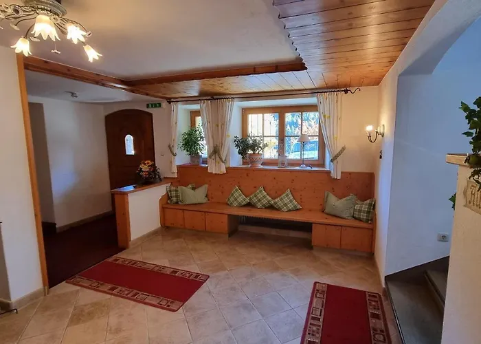 Hotel Garni Friedheim St. Anton am Arlberg